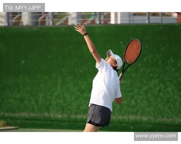 李秀英独家分享网球技巧与心得助你提升球技的全方位指南